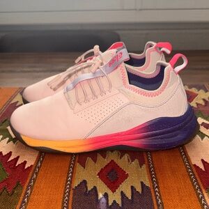 Clove Lt  Pink Nursing/Healthcare/Work Shoes W-9   M-7.5 Preowned Excellent Cond